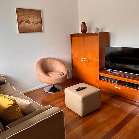 Apartamento Vitoria Praia da Vitoria ภายนอก รูปภาพ