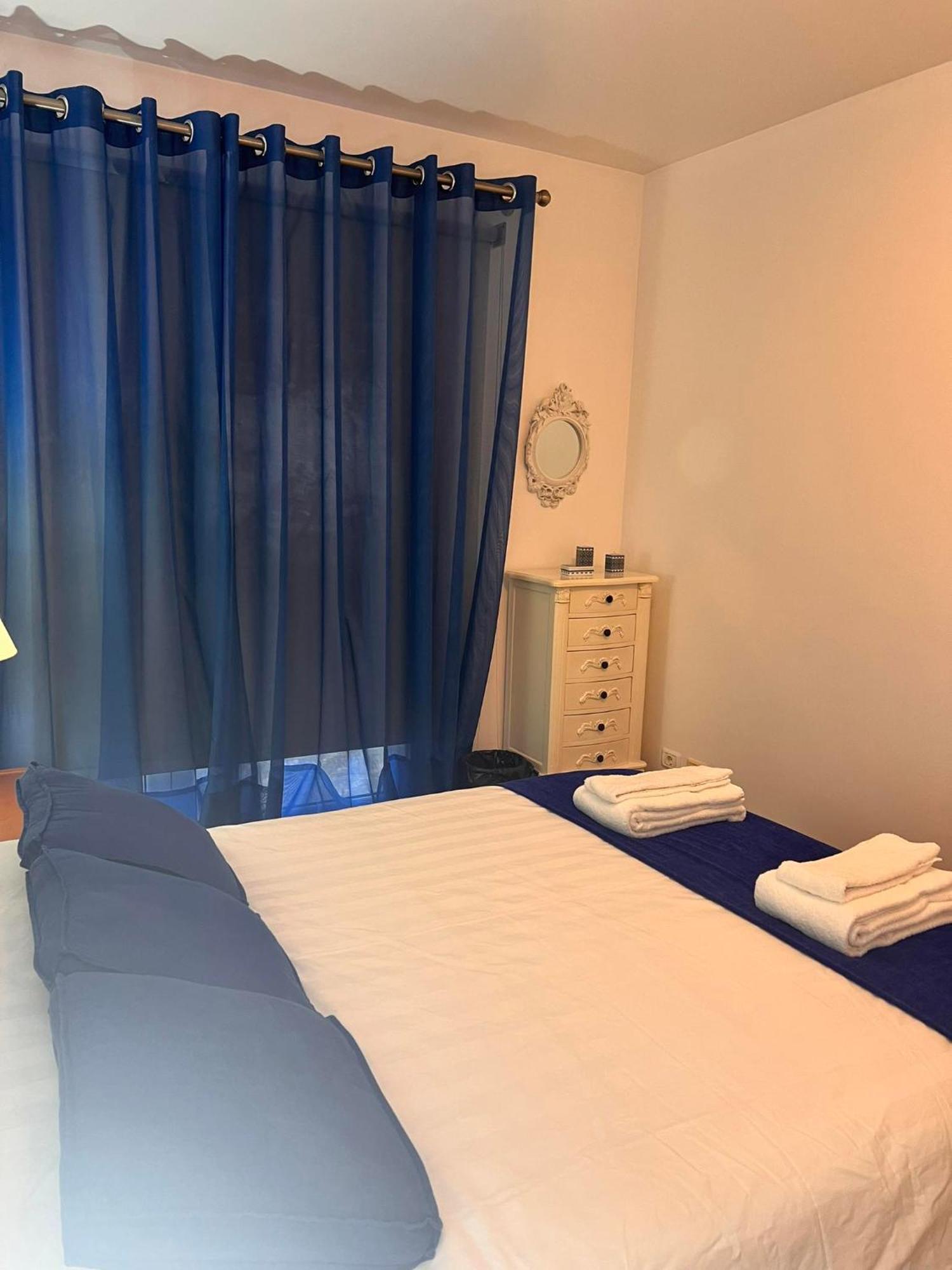 Apartamento Vitoria Praia da Vitoria ภายนอก รูปภาพ