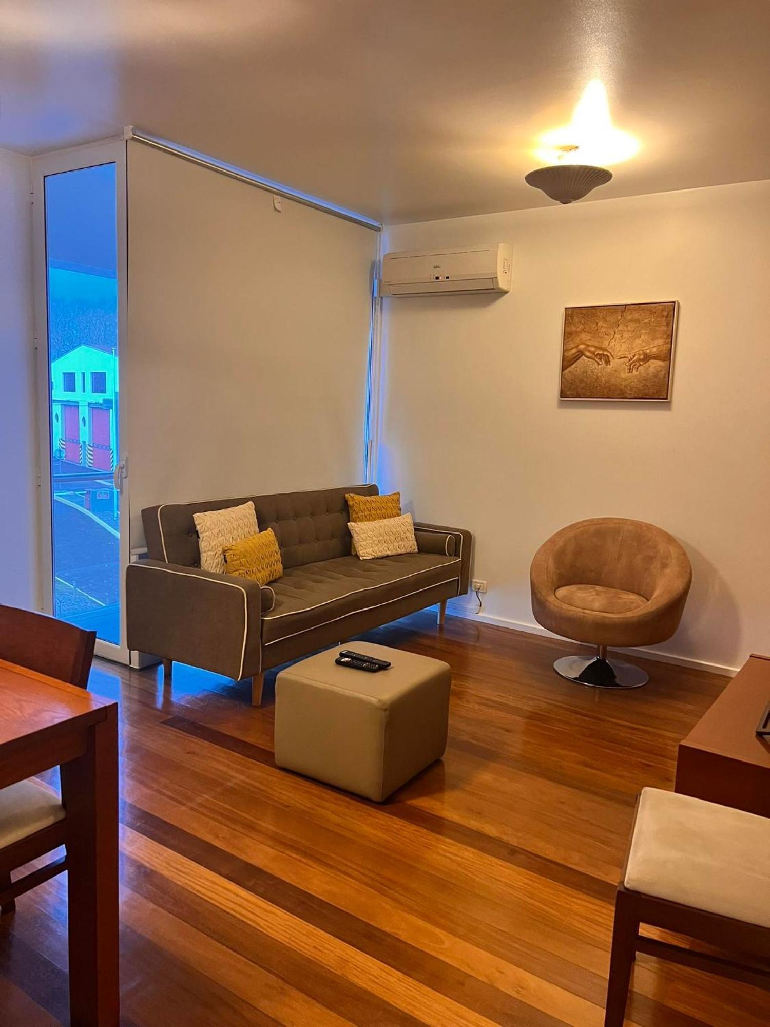 Apartamento Vitoria Praia da Vitoria ภายนอก รูปภาพ